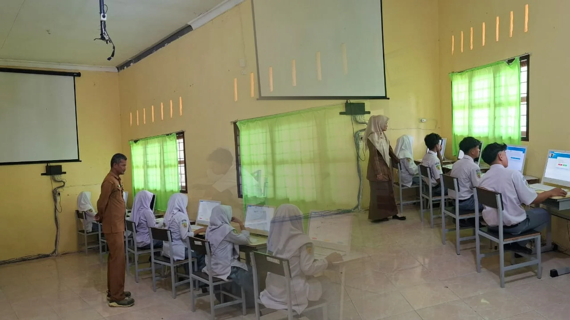 Hari Kedua Gladi Bersih TKA di SMA Negeri 3 Karang Baru Berlangsung Tertib dan Lancar